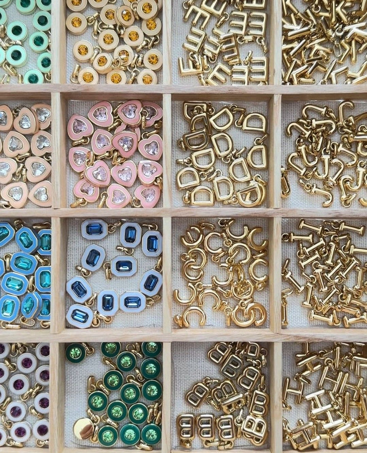 Nos charms